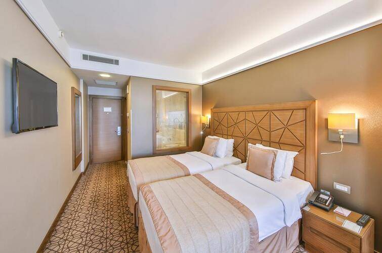 Ramada By Wyndham Istanbul Taksim (Ex. Madison Hotel)