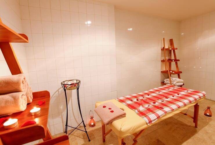 Ramada By Wyndham Istanbul Taksim (Ex. Madison Hotel)