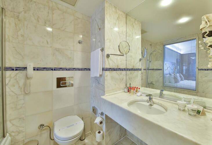 Ramada By Wyndham Istanbul Taksim (Ex. Madison Hotel)