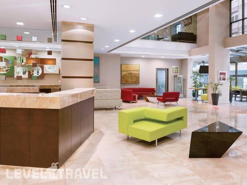 Фотография Ramada By Wyndham Istanbul Taksim (Ex. Madison Hotel)