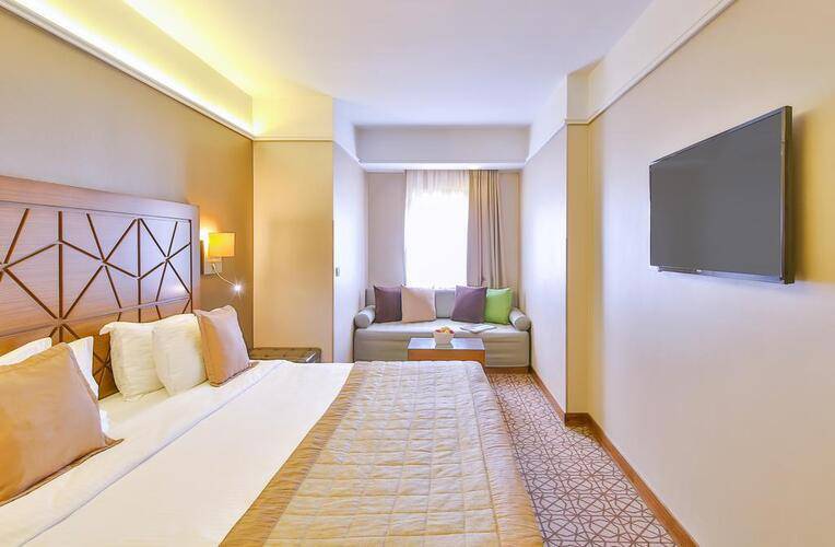 Ramada By Wyndham Istanbul Taksim (Ex. Madison Hotel)