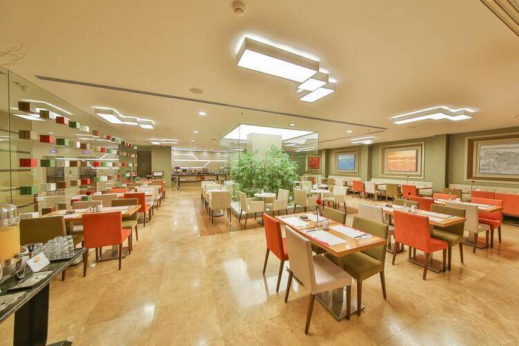 Ramada By Wyndham Istanbul Taksim (Ex. Madison Hotel)