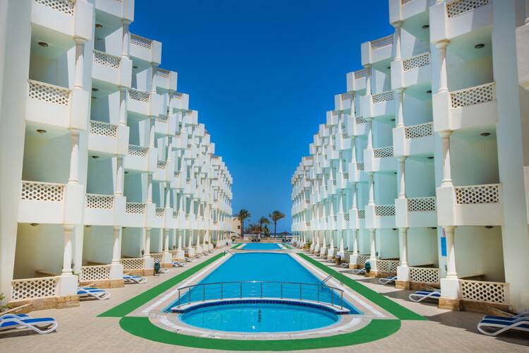White Valley Palace