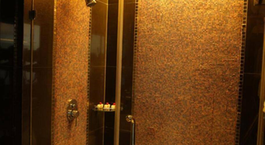 Nova Platinum Hotel