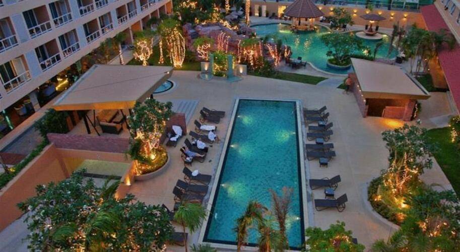 Nova Platinum Hotel