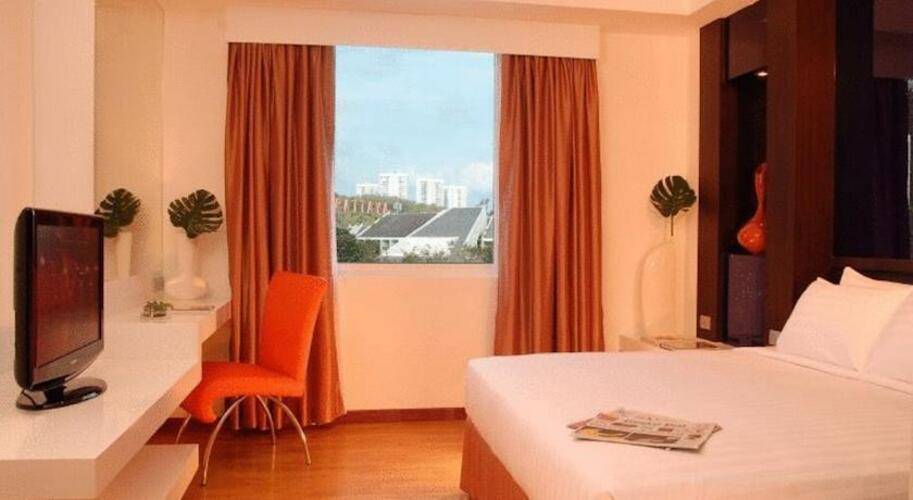 Nova Platinum Hotel