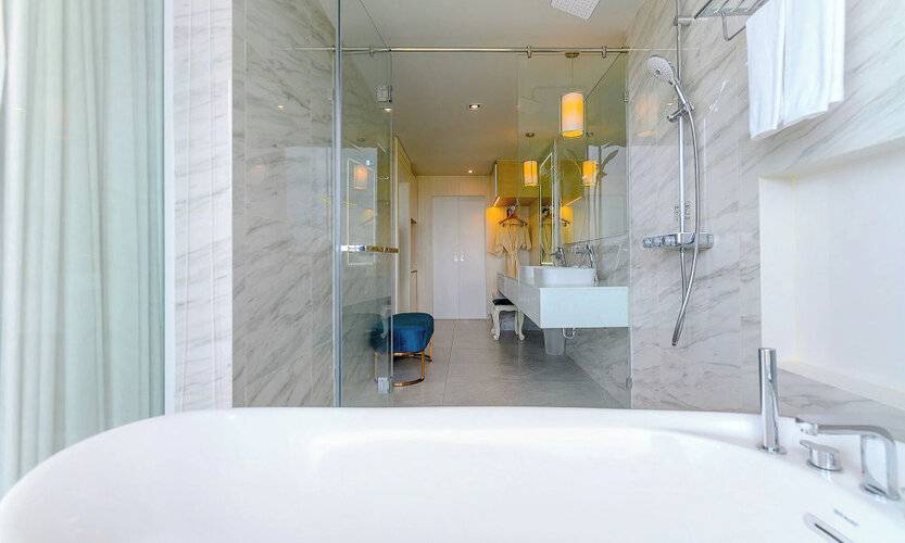 Pattaya Discovery Beach Hotel