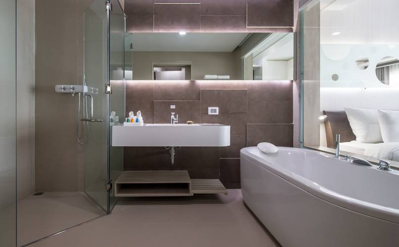 Pattaya Discovery Beach Hotel