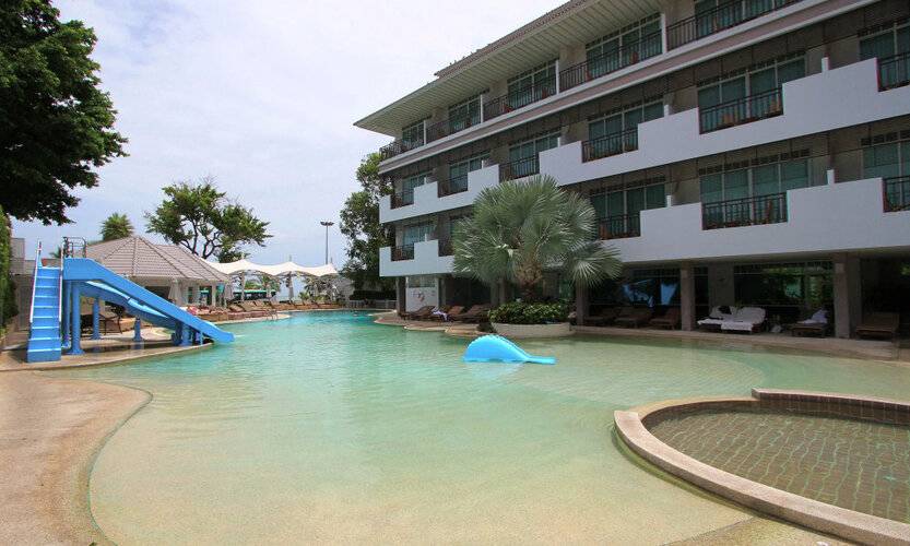 Pattaya Discovery Beach Hotel