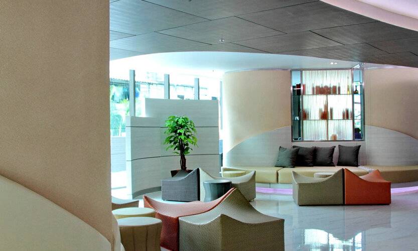 Pattaya Discovery Beach Hotel