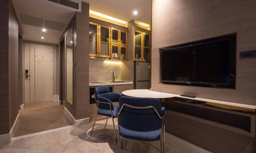 Pattaya Discovery Beach Hotel