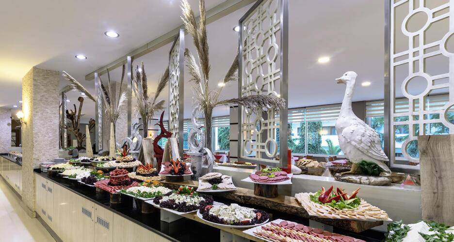 Ring Beach Hotel