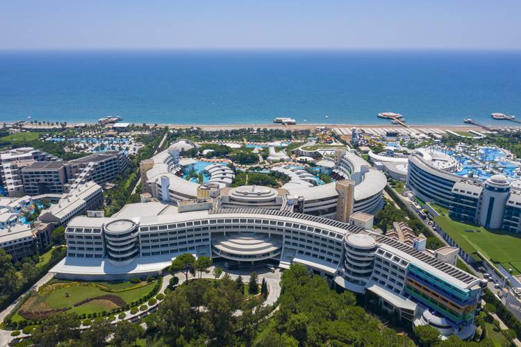 Cornelia Diamond Golf Resort & Spa