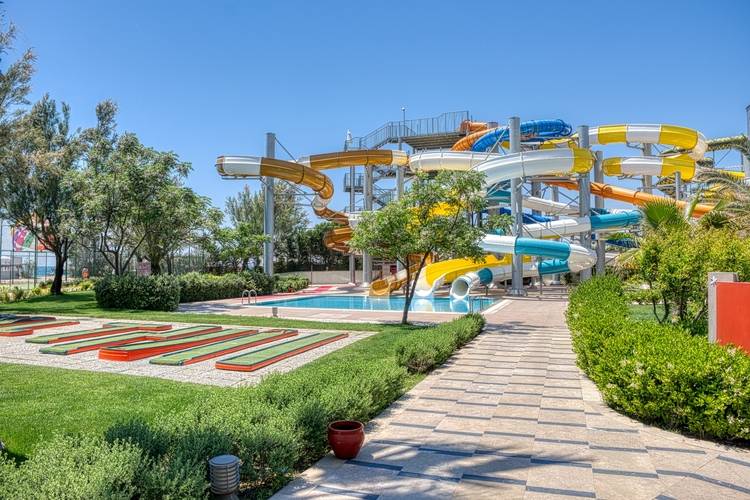 Cornelia Diamond Golf Resort & Spa