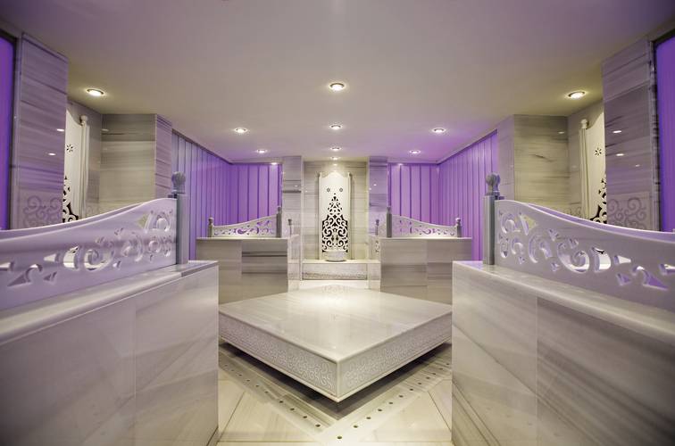 Cornelia Diamond Golf Resort & Spa