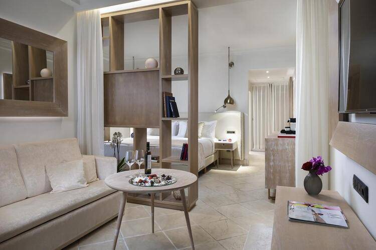 Gran Melia Don Pepe