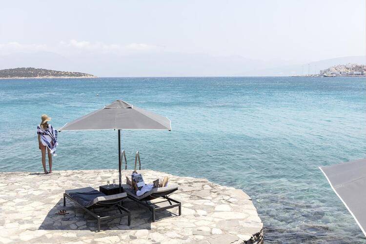 Minos Beach Art Hotel