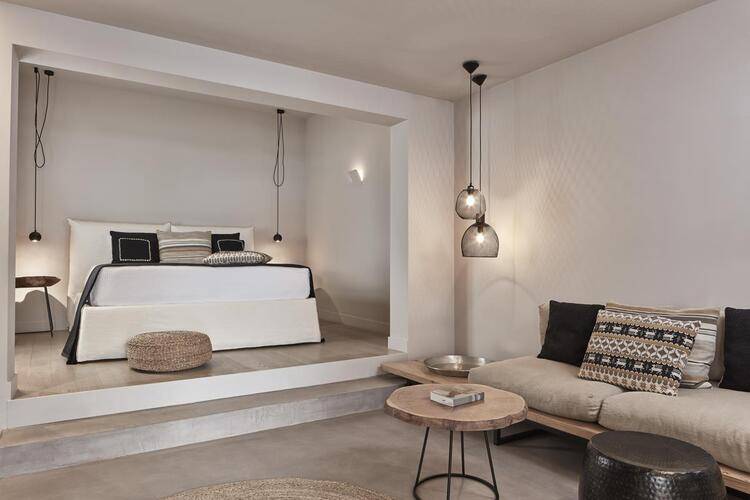 Minos Beach Art Hotel