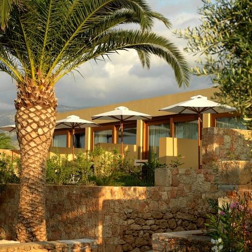 Kernos Beach Hotel & Bungalows