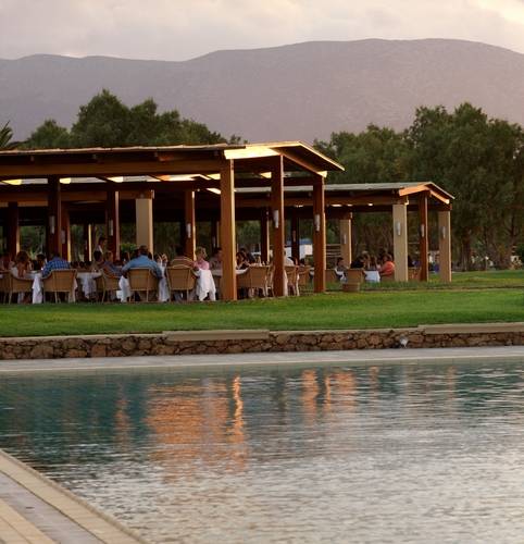Kernos Beach Hotel & Bungalows