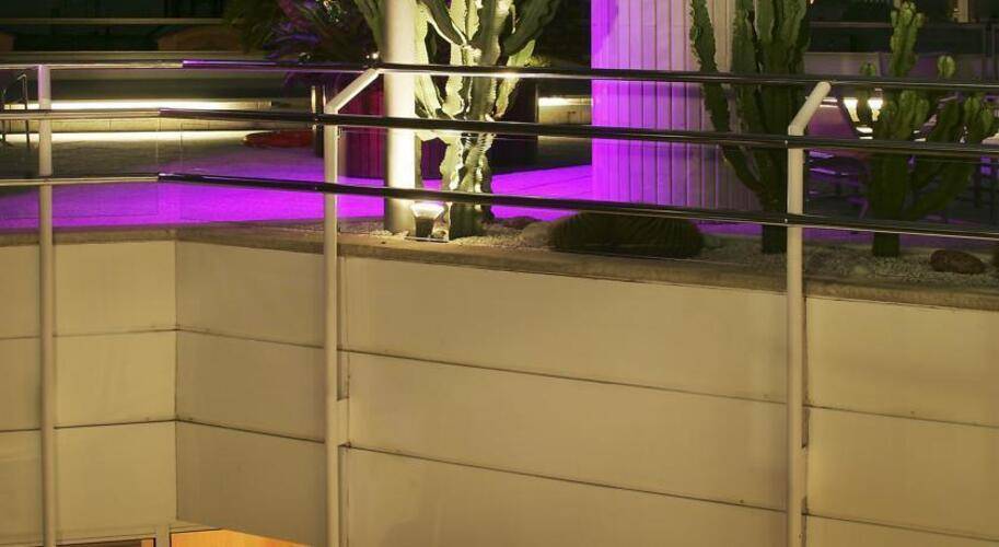 Claris Hotel — фото 28