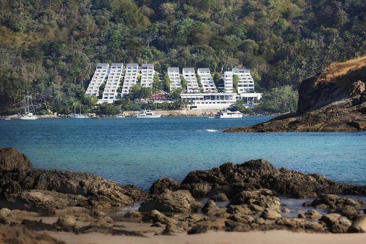 The Nai Harn (Ex. The Royal Phuket Yacht Club)