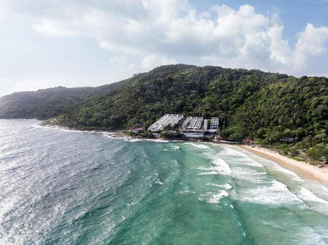 The Nai Harn (Ex. The Royal Phuket Yacht Club)