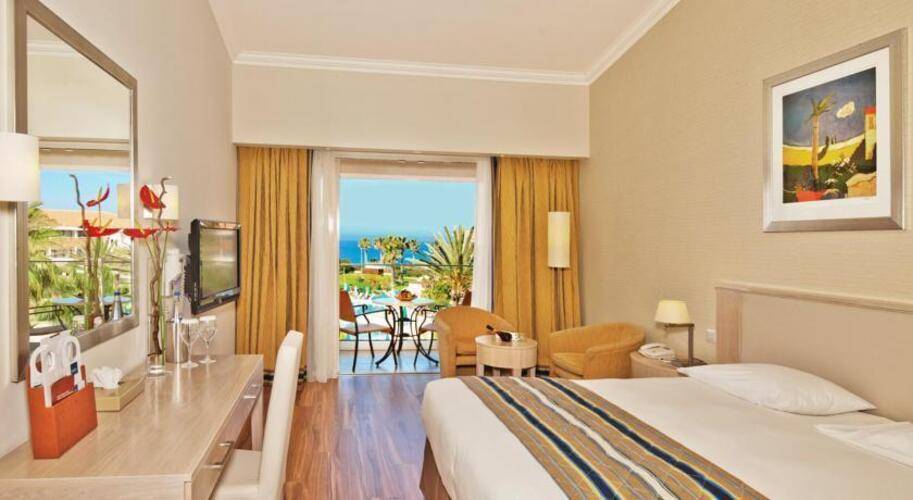 Olympic Lagoon Resort Paphos (Ex. Amathus Beach)