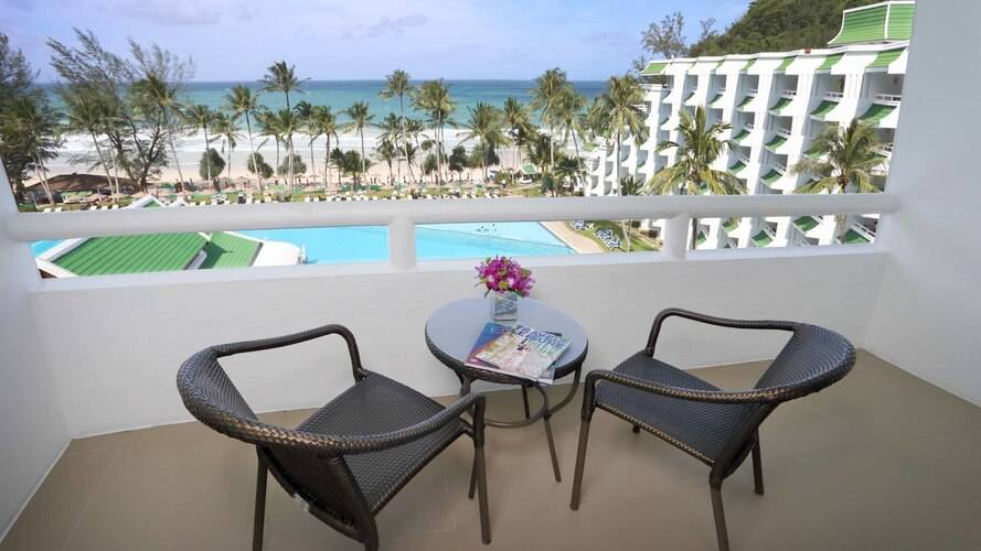 Le Meridien Phuket Beach Resort