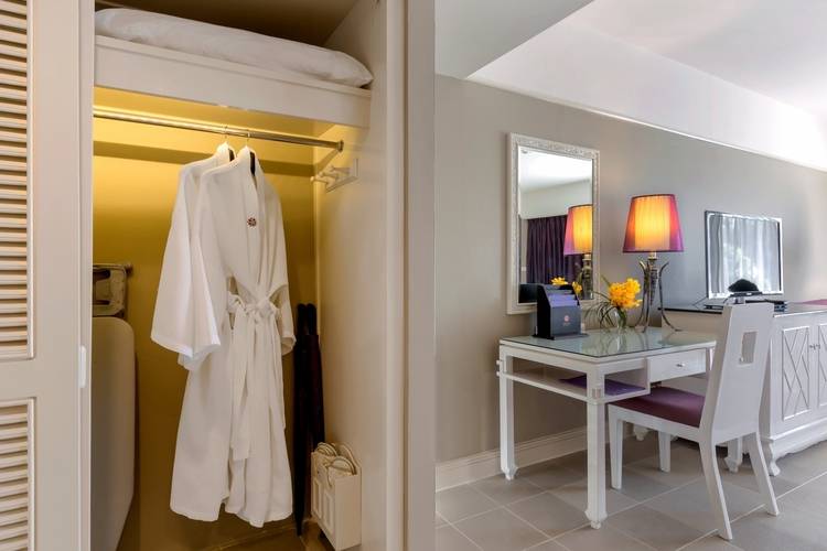 Angsana Laguna Phuket