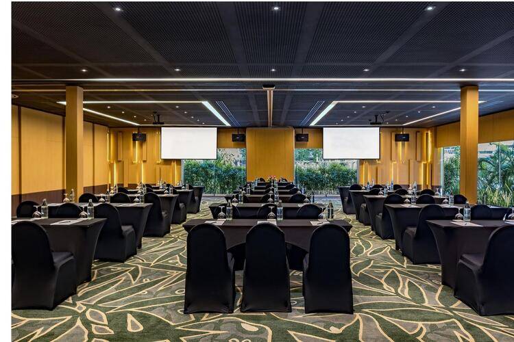 Pullman Phuket Arcadia Karon Beach Resort (Ex.Hilton Phuket Arcadia Resort & Spa)