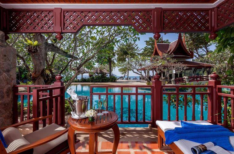 Thavorn Beach Village & Spa