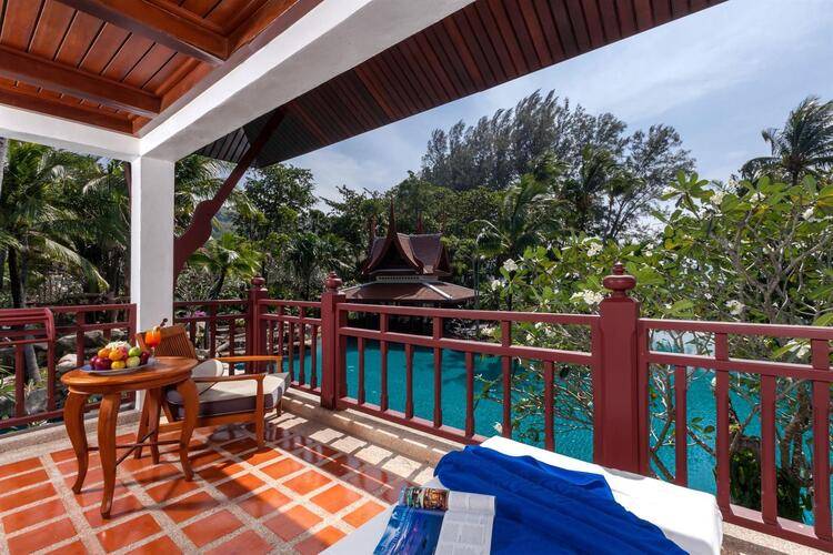 Thavorn Beach Village & Spa