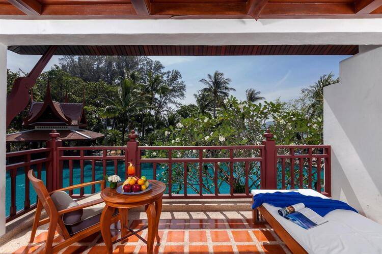 Thavorn Beach Village & Spa