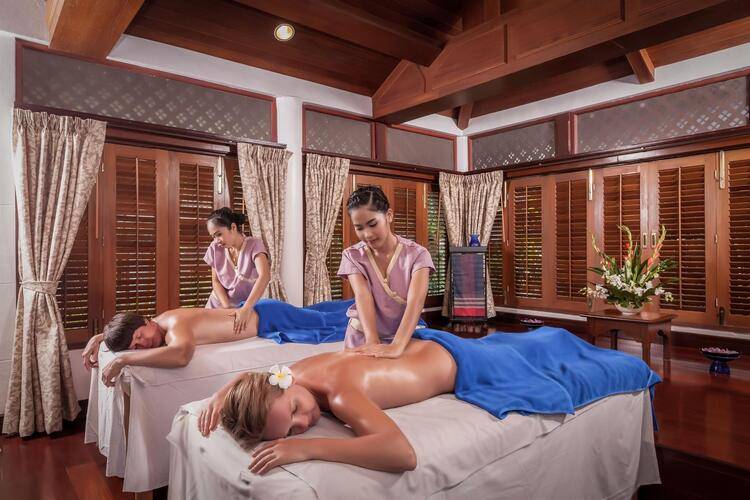 Thavorn Beach Village & Spa