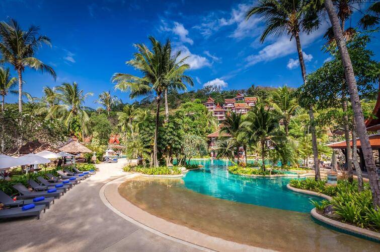 Thavorn Beach Village & Spa