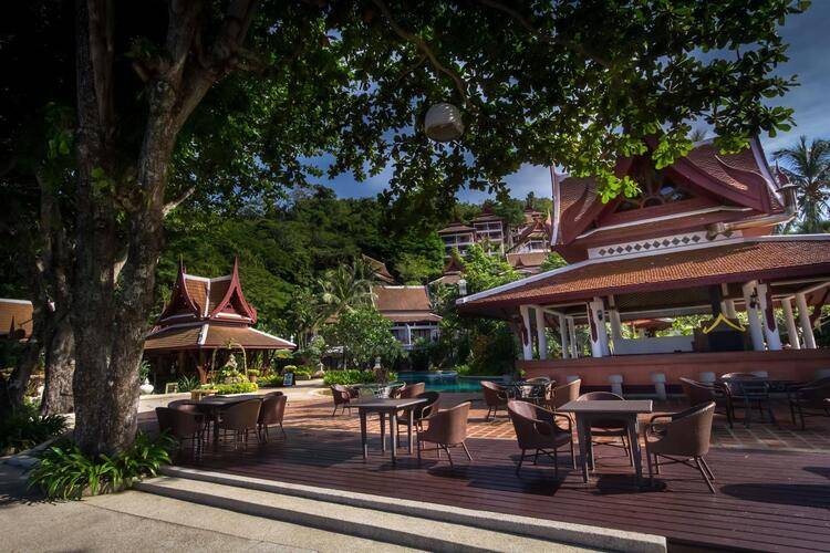 Thavorn Beach Village & Spa
