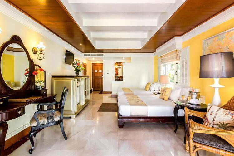 Thavorn Beach Village & Spa