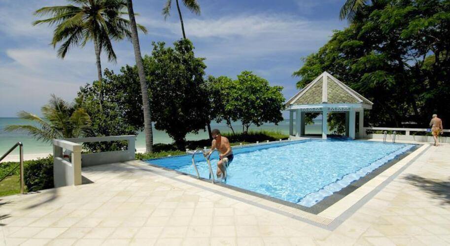 Cape Panwa Hotel