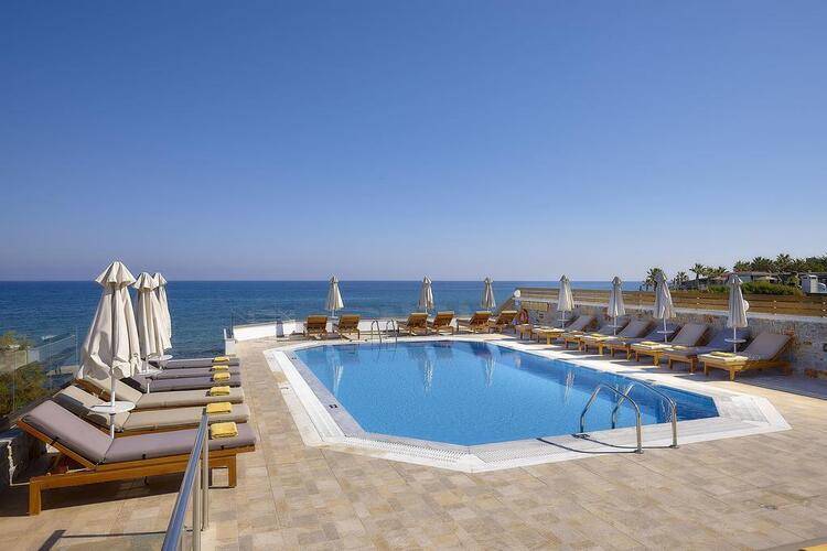 Alexander Beach Hotel & Village