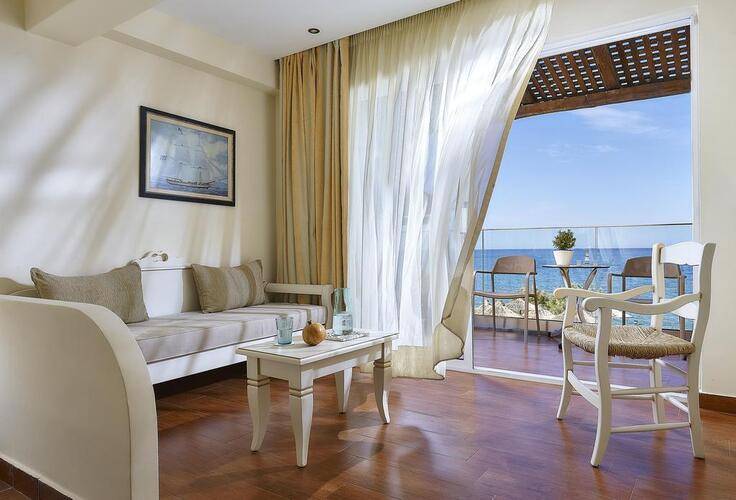 Alexander Beach Hotel & Village