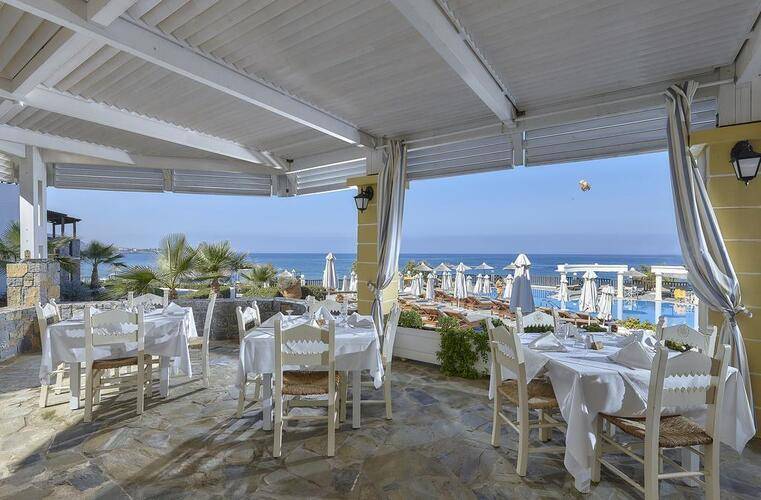 Alexander Beach Hotel & Village