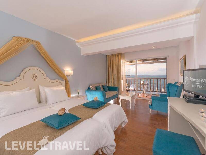 Фотография Alexander Beach Hotel & Village