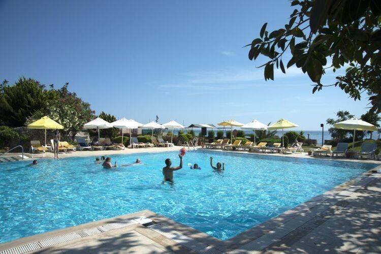 Taluyka Sunset Beach Hotel