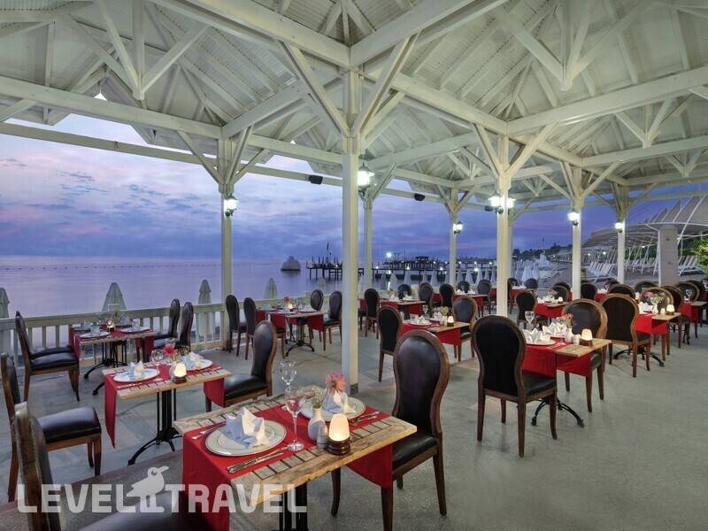 Фотография Crystal Flora Beach Resort