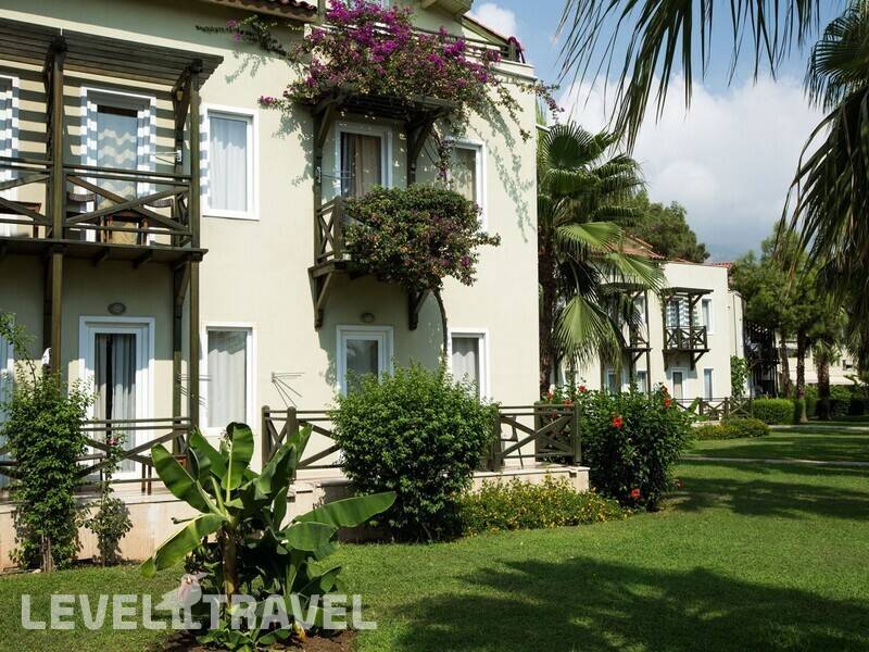 Фотография Crystal Flora Beach Resort