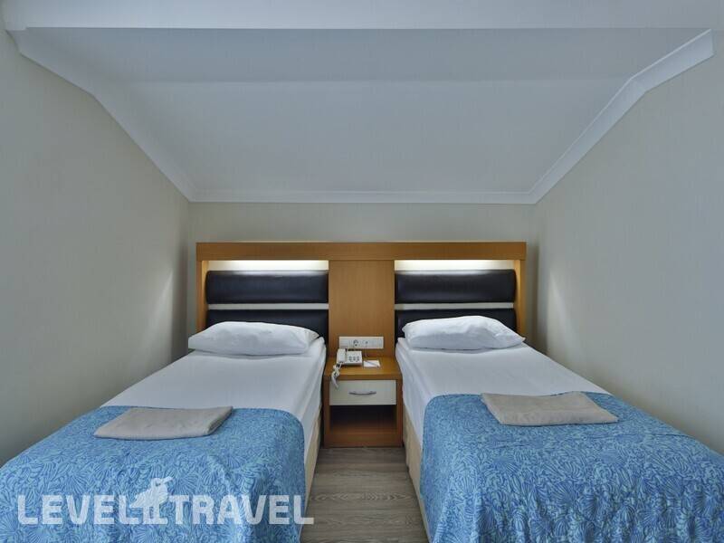 Фотография Crystal Flora Beach Resort
