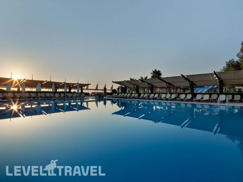 Фотография Crystal Flora Beach Resort