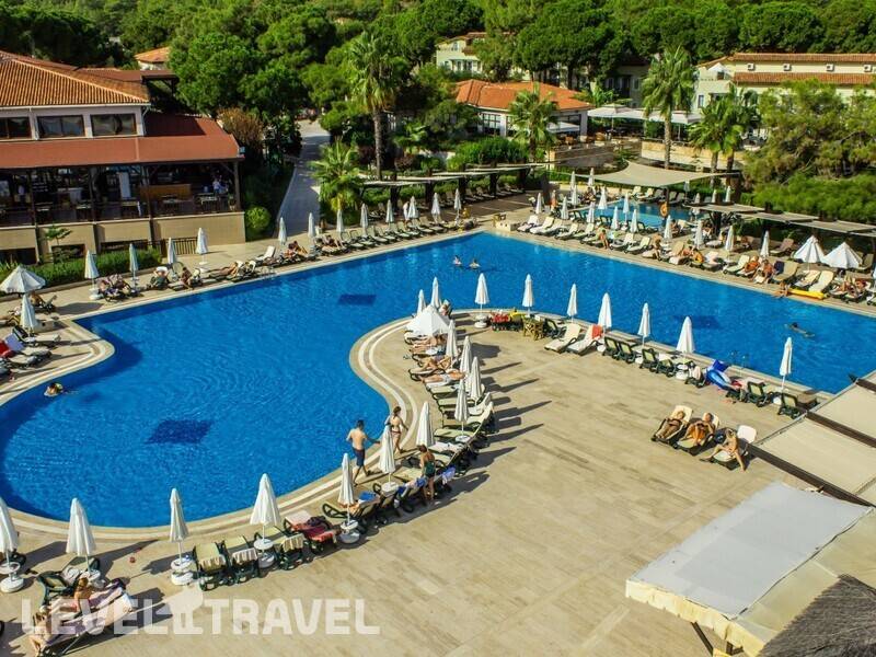 Фотография Crystal Flora Beach Resort