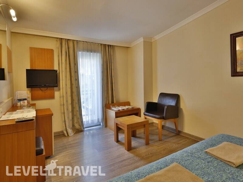 Фотография Crystal Flora Beach Resort